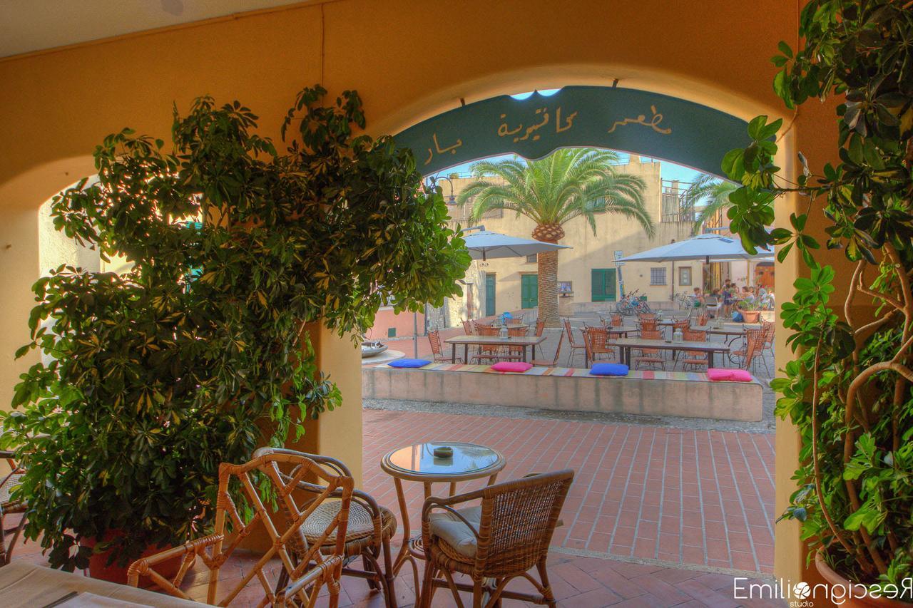 Hotel Arabesque Varigotti Exterior foto