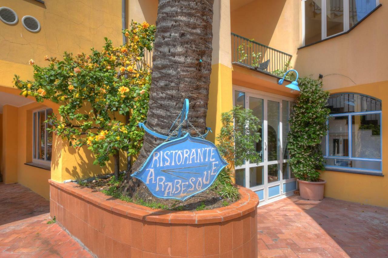 Hotel Arabesque Varigotti Exterior foto