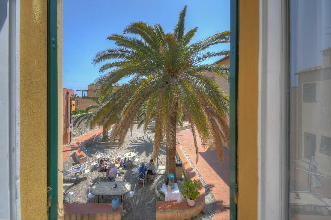 Hotel Arabesque Varigotti Exterior foto