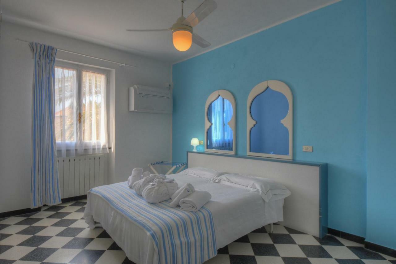 Hotel Arabesque Varigotti Exterior foto
