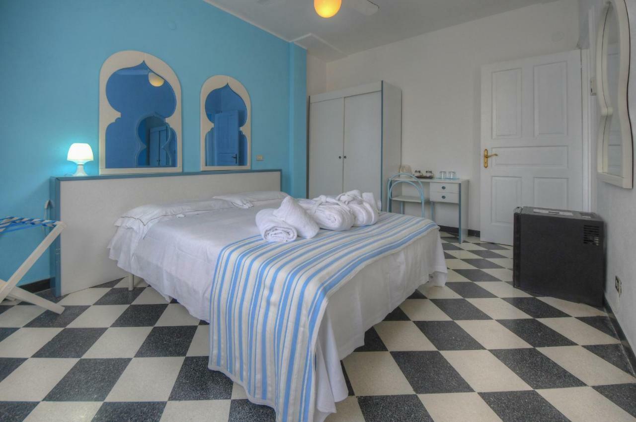 Hotel Arabesque Varigotti Exterior foto